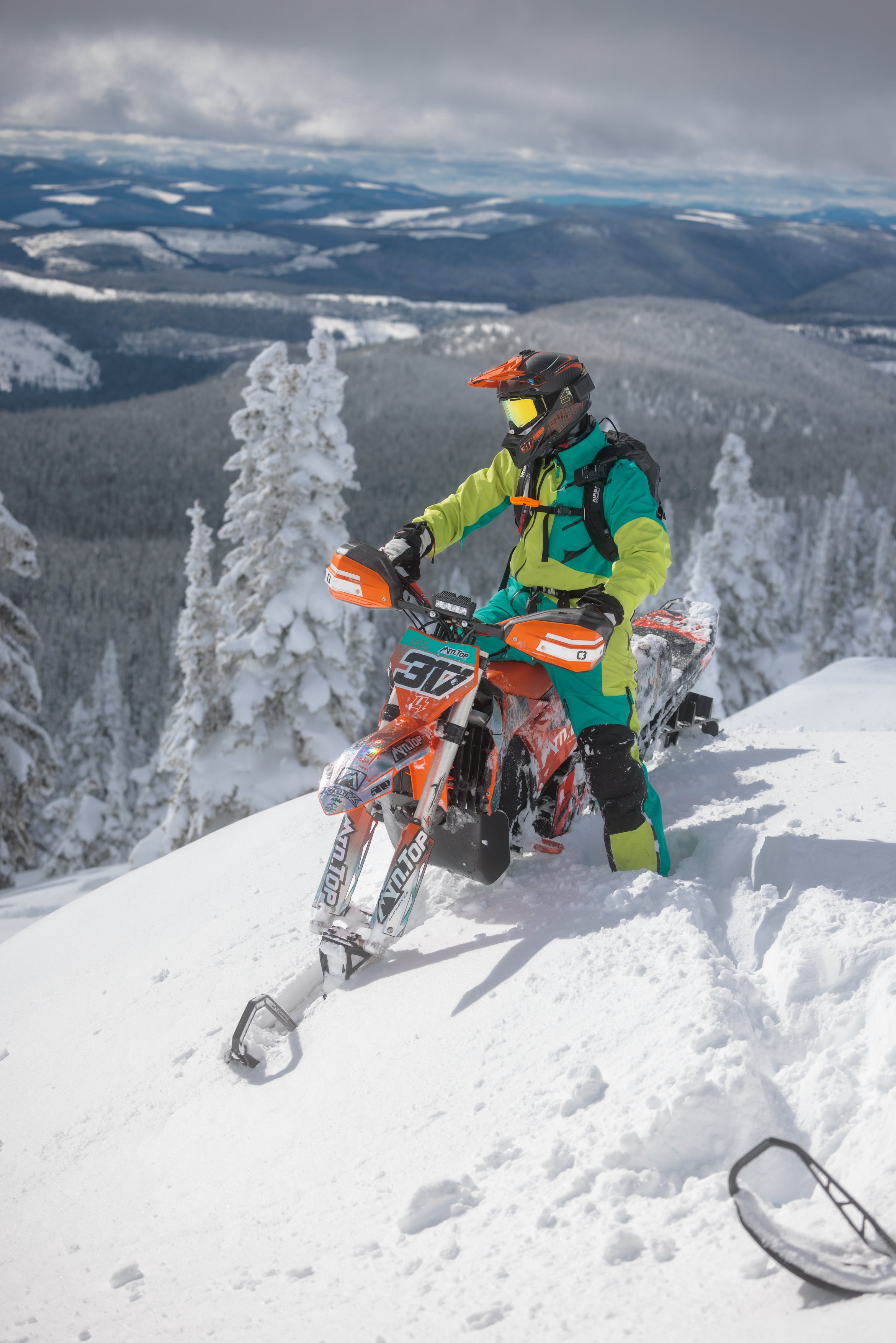 snowbiker