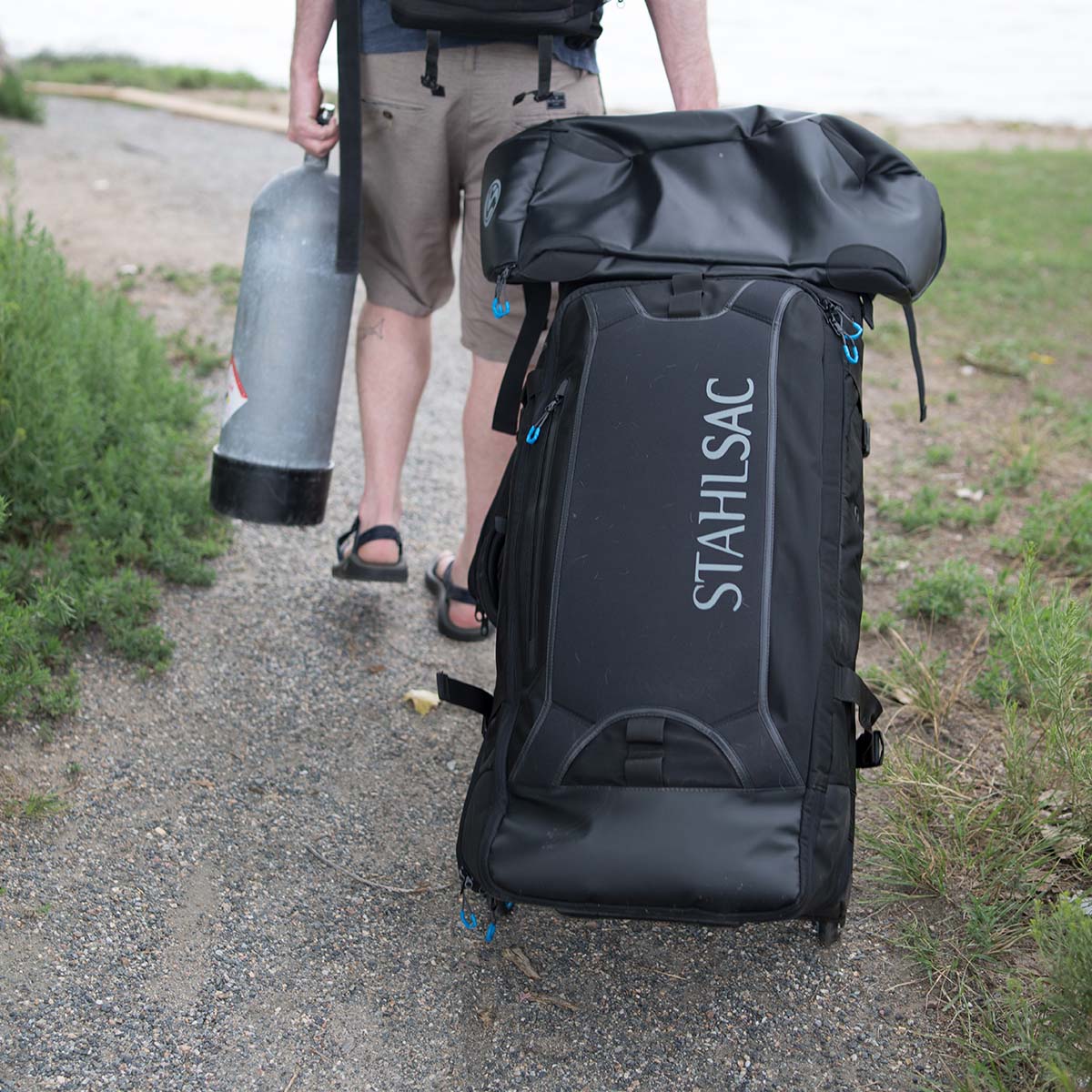 Stahlsac - 34 Inch Steel Wheeled Bag